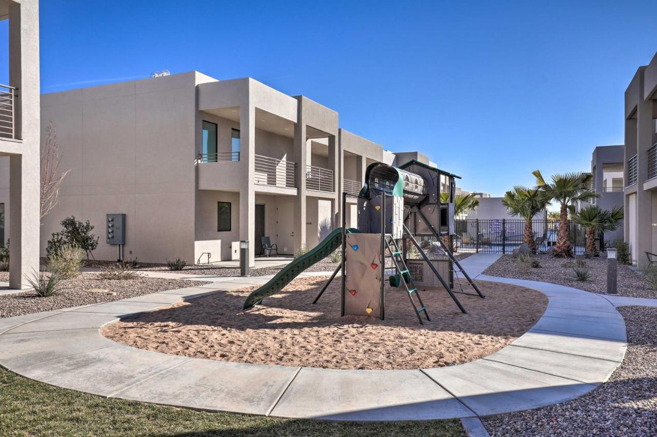 Sunny Resort Townhome And Balcony And Pool Access St. George Bagian luar foto